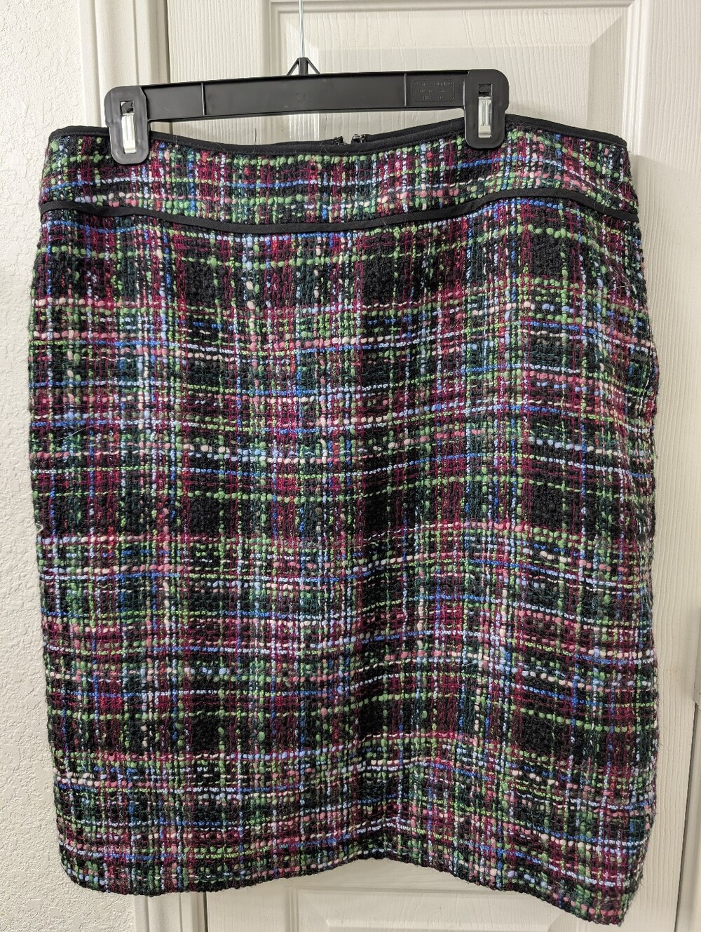 Talbots Multicolor Tweed Pencil Skirt - Black Base